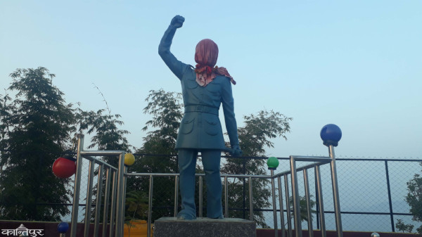 एक वर्षदेखि घुम्टोमा सालिक