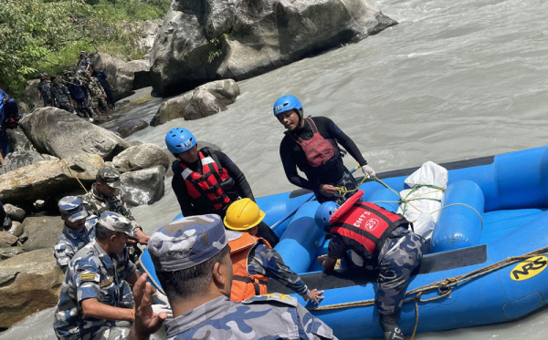 मर्स्याङ्दीमा खसेको बसका चालकको शव भेटियो