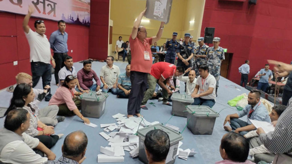 एमाले लुम्बिनी प्रदेश अधिवेशन : मतगणना सुरु